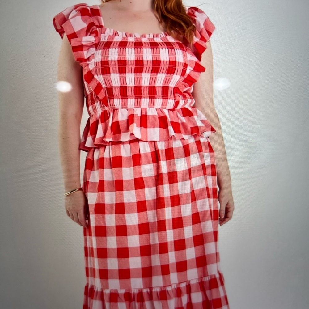 English Factory Red and White  Plus Size Gingham Skirt Set.
